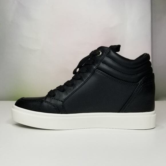 Nine West Women's Tons High Top Hidden Wedge Sneakers Size 8.5 Black NWT - Picture 3 of 9